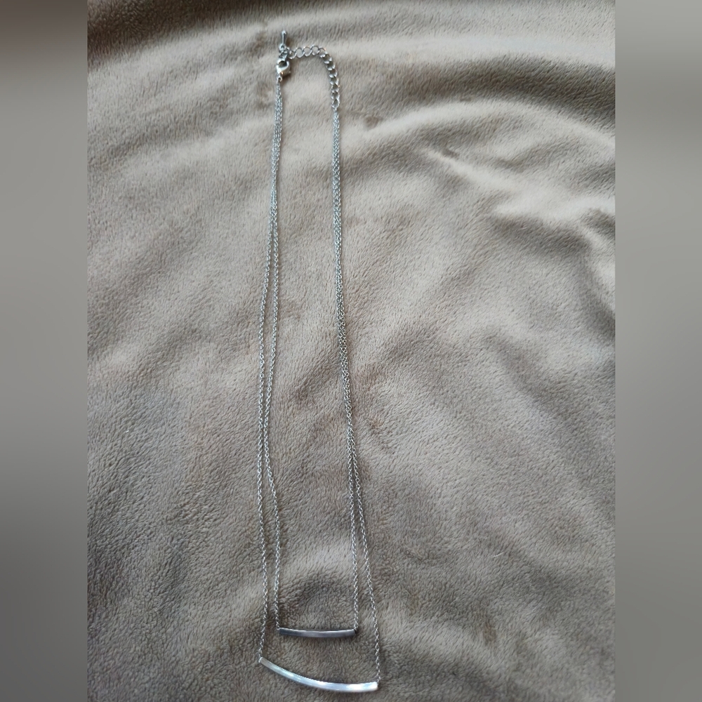 Elegant Silver Necklace